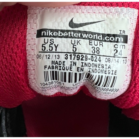 NIKE Shox NZ SI Shoes - Picture 8 of 8